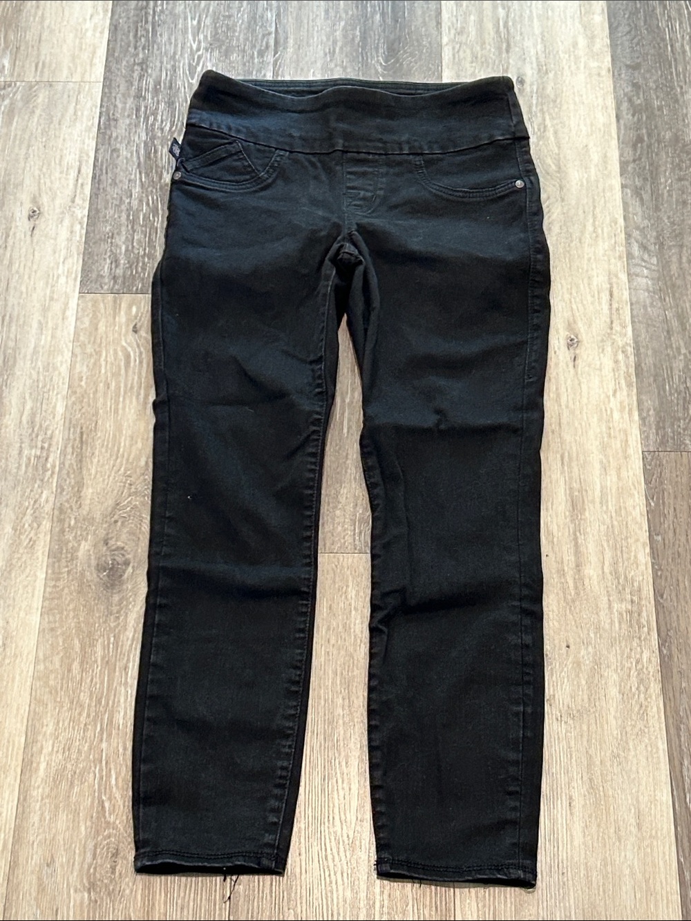 Black jeggings